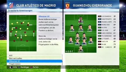 Erweiterte Anweisungen: 
Ihr legt Taktik-Kniffe auf das Steuerkreuz und dürft diese dann während des Matches aktivieren. (PS4)