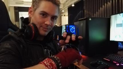 Richard, Metal-Fan: 'Die Atmosphäre hat mich total mitgenommen. Sehr stimmig, man ist während des Spielens sehr nervös und achtet auf jede Kleinigkeit. Erst langsam bekommt man mit, worum es eigentlich geht. Die Stimmung verdichtet sich langsam, aber konstant.'