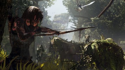 Lara hat keine Probleme damit, sich auch mal die die Hände schmutzig zu machen. In Shadow of the Tomb Raider ist das nämlich eine ideale Tarnungstaktik.