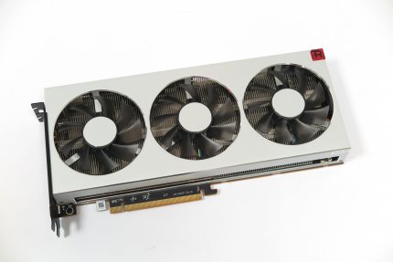 Radeon VII: über 13 TeraFLOPS für unter 600 Euro