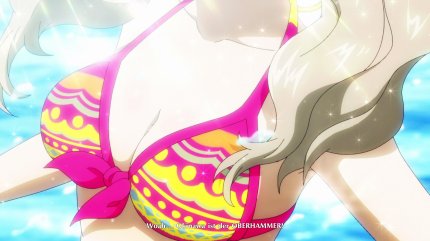 Ohne geht wohl nicht: Fanservice auf die übliche Art steckt auch in Strikers, aber solche Szenen halten sich in Grenzen.