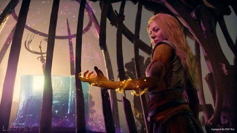 God of War Laufey: Deborah Ann Woll reagiert gelassen auf negative Stimmen