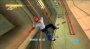 ØCooler Stil: Die Fabrikhalle gehört schon zu den ungewöhnlicheren Levels. Die meisten Abschnitte präsentieren sich angenehm realistisch. (PS2) 