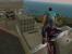 In <strong>Grand Theft Auto: Vice City</strong> spielen wir Tommy Vercetti, einen Typen, der scheinbar alles kann, einschließlich wie ein Irrer Autofahren. Blöd nur, dass er in einer Gegend lebt, die gefühlt fast nur aus Strand besteht. Warum? Weil der liebe Herr natürlich nicht schwimmen kann! Wieso sollte man das auch können, wenn man direkt am Meer lebt?