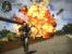 Just Cause 2: Abseits von atemberaubenden Explosionen und waghalsigen Fallschirm-Stunts findet ihr eine wunderschöne Insel-Idylle vor, die ihr auch gern mal aus der Luft erkunden könnt.