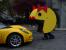 Auch Ms. Pac-Man ist für Gamer ein tolles Halloween-Kostüm. Aber auch hier solltet ihr auf keiner Party auftauchen, auf der ohnehin schon kein Platz ist.