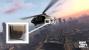 GTA 5-Screenshot: Nummer 3 - Wir schauen genau hin und erkennen den Schriftzug "Police". Es handelt sich also tatsächlich um einen Polizei-Helikopter. Zu erkennen ist ebenfalls das Fehlen einer Tür. Werden wir aus einem fliegenden Heli springen können? Die Anzeichen sprechen dafür.