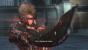 Damit Raiden in <strong>Metal Gear Rising: Revengeance</strong> auch sämtliche Gegner in Scheiben schneiden kann, benötigt er ein sehr scharfes Schwert. Sein High Frequency-Blade ist genau das. Das Schwert resoniert, sodass es die Bindungen der Materie schwächt, durch die es schneidet. Die Klinge ist ein zentrales Gameplay-Element , denn der Spieler kann in den sogenannten Blade-Modus schalten und dann in Bullet-Time präzise seine Schwert-Schnitte setzen.