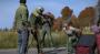 In <strong>DayZ</strong> tun sich menschliche Abgründe auf. Deshalb bietet es so viel Gesprächsstoff. Ob wir nun von Banditen entführt, auf einer kilometerlangen Brücke von Scharfschützen belagert oder von Wahnsinnigen mit einer Axt durch den Wald gejagt und anschließend in einem Fight-Club zum Kampf um Leben und Tod gezwungen wurden. Gern erzählen wir von unserem Überlebenskampf inmitten von skrupellosen Menschen und unberechenbaren Untoten.
