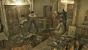 <strong>Fairer Kampf:</strong> Zwei Zombies gegen zwei Menschen - in Resident Evil Zero ist man zusammen mit Sträfling Billy unterwegs, der beim Kämpfen hilft. (PS4)
