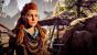 <strong>Gesprächig: </strong>
Aloy kann sich mit Dorfbewohnern unterhalten. Das Dialogsystem stellt dabei mehrere Gesprächsthemen zur Auswahl. (PS4)