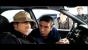 Szenenbild aus "Taxi" (1998) - Daniel und Émilien besprechen sich kurz vor dem Autorennen.