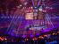 Orange-blaues Lichtermeer: Dutzende, überall in der Mercedes-Benz-Arena positionierte Scheinwerfer sorgten für eine tolle Atmosphäre.<br>
 