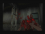 Im Angesicht heutiger Spiele mit gewalttätigen Inhalten mag Resident Evil 2 heute harmlos wirken. Für damalige Verhältnisse war der gebotene Splatter aber harter Tobak.<br>
 