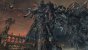 Mit dem PS4-exklusiven Bloodborne (2015) erschafft Miyazaki ein neues Universum mit frischem Kampfgefühl, aber vielen aus den Souls-Titeln vertrauten Spielelementen.