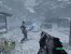Das durch die Außerirdischen hervorgerufene Eis friert nicht nur die Natur, sondern auch Menschen und Soldaten mit ein. Crytek verwendet das Stilmittel für einige beeindruckende Bilder.