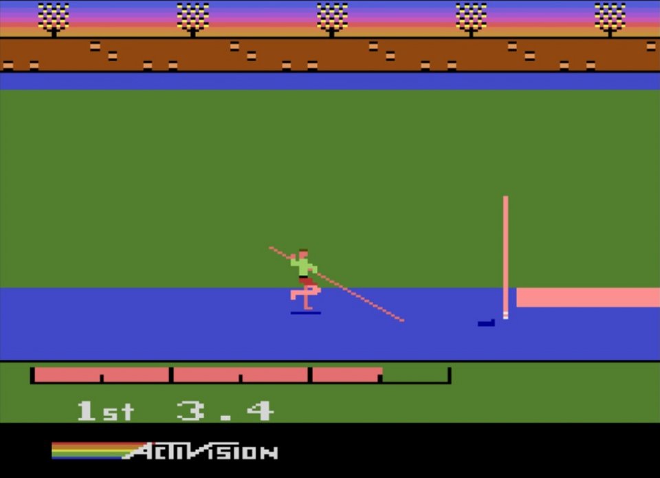 Eine Spielfigur beim Stabhochsprung in Decathlon.