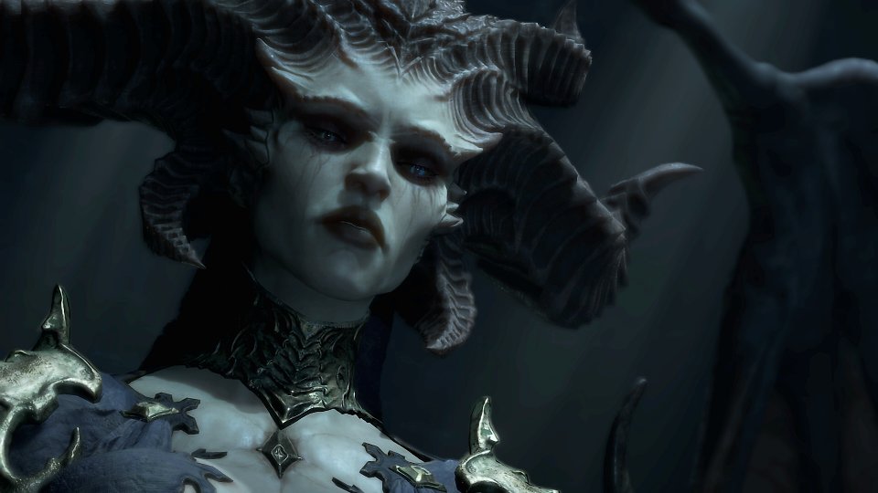 Lilith schaut herab.